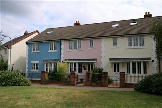 3 bedroom Terraced f...